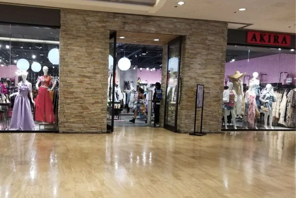 Akira Store in Chicago
