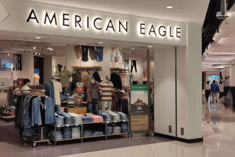 American Eagle return policy after 30 days