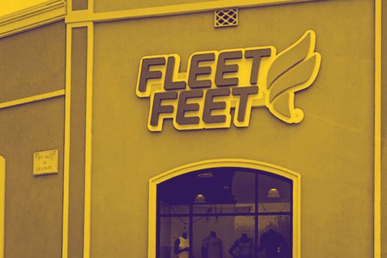fleet feet return policy