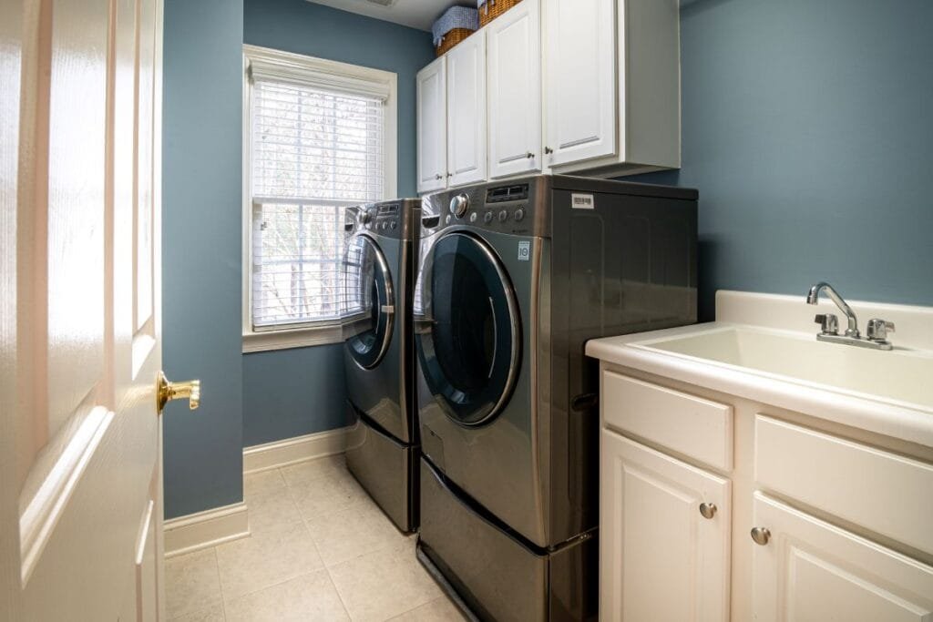 Front-Loading washer and dryer set